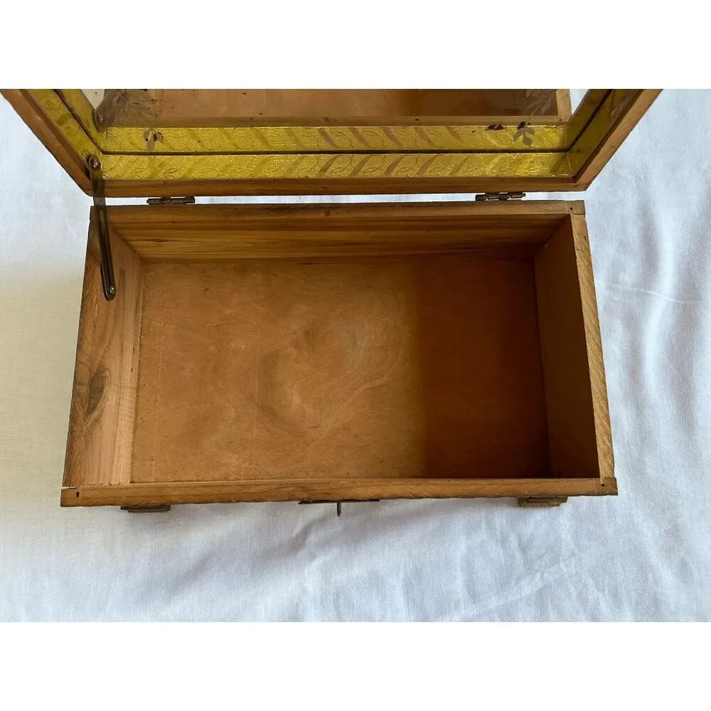 Vintage Carved Wooden Trinket/Jewlery Box with Mirror, Scroll Work